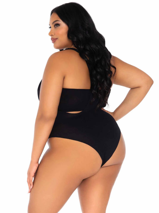 Curvy Temptation: Bandeau & Suspender Seduction