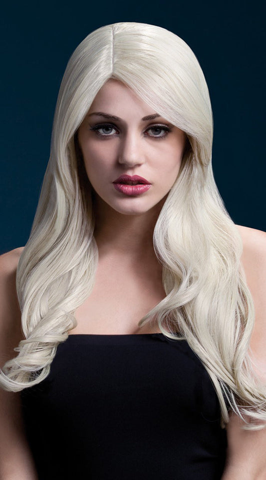 Blonde Temptress: Waves of Desire Await You