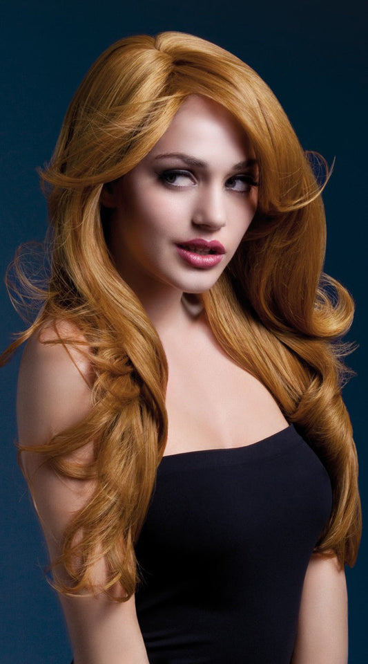 Auburn Temptation: Waves of Desire Await You