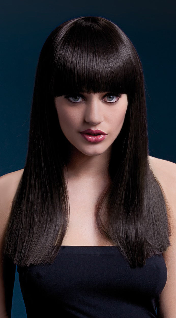 Seductive Siren: Brown Blunt Wig of Desire