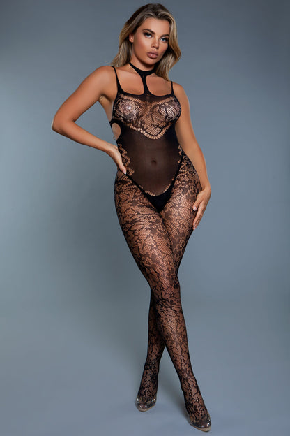 Midnight Temptation: Lace-Embraced Fantasy Unleashed