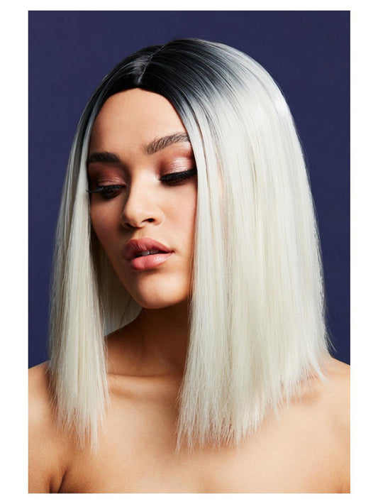 Ignite Desire: Kylie’s Two-Toned Temptation Wig