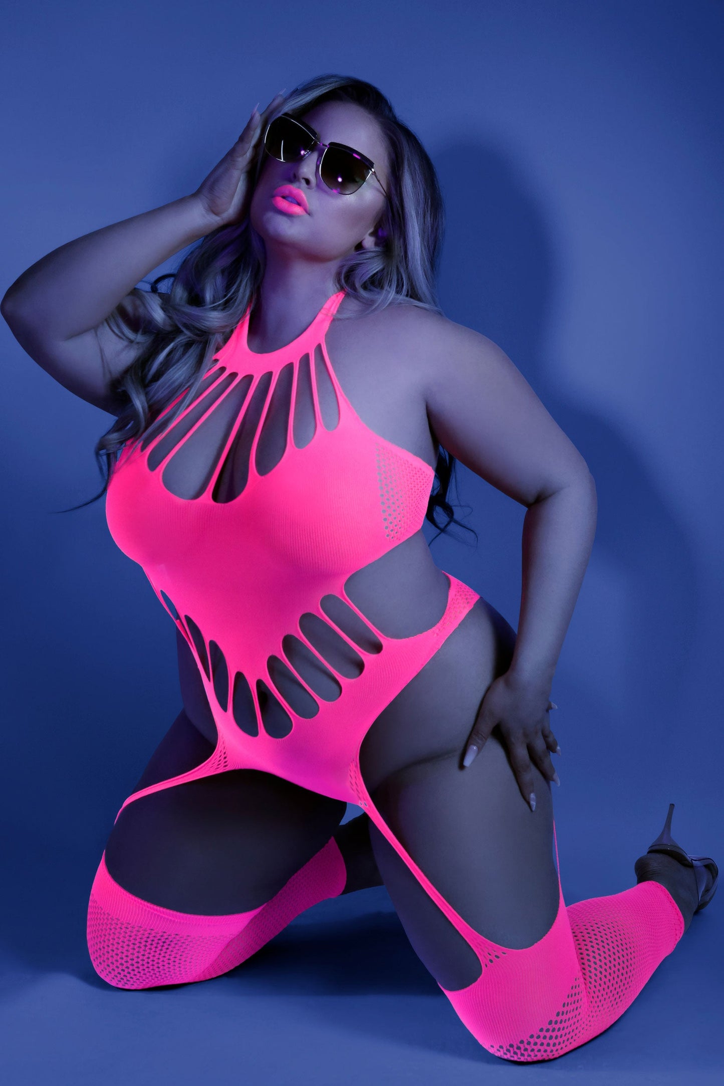 Unleash Desire: Curvy No Promises Teddy Temptation