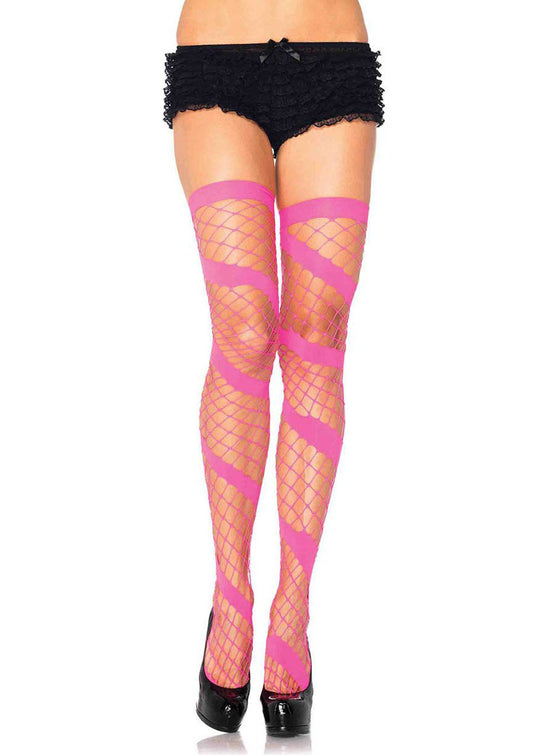 Enticing Swirl Diamond Net Thighs Await Your Touch